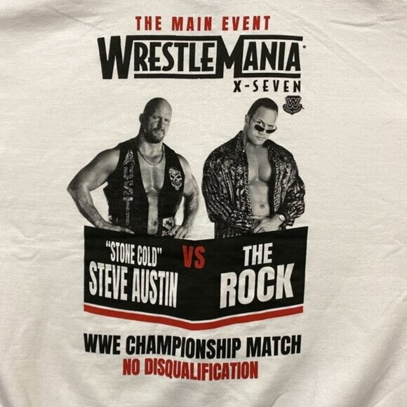 WrestleMania crewneck sweater, size XL - Picture 3 of 5